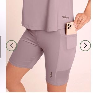 3/$30 NEW EARTH REPUBLIC ANAIS HIGH WAISTED SHORTS S